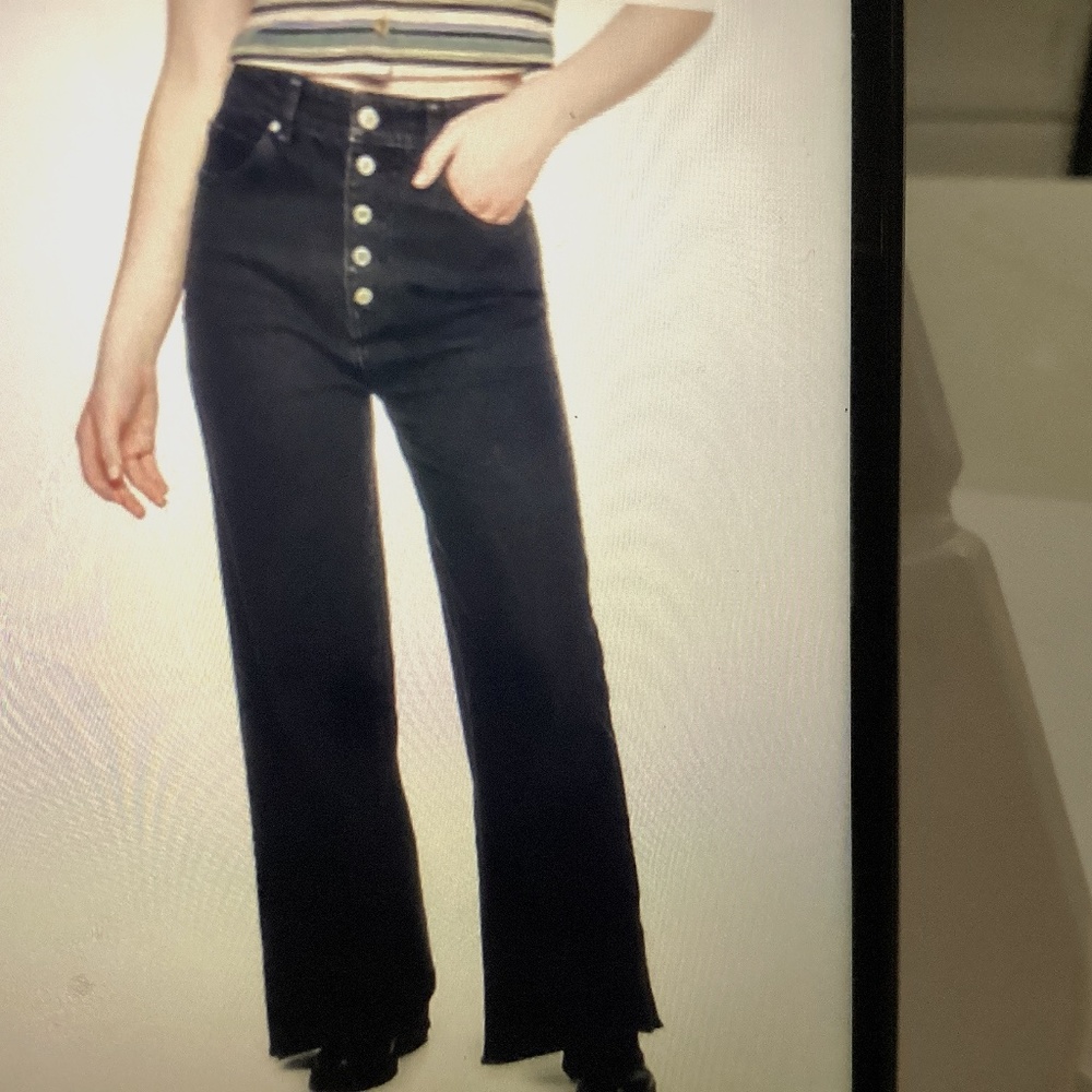 Juniors' SO® High rise wide leg 32-inseam stretch denim size 1, color black